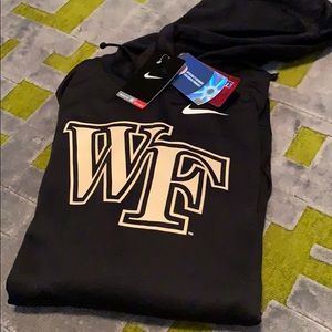 NWT Wake Forest Nike Large Therma-Fit Hoodie